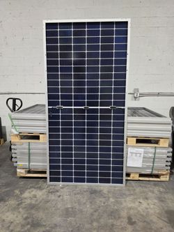 NEW 590W Runergy Solar Panels - B Grade