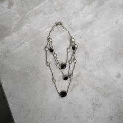 Neckles 