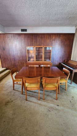 Mid century modern dinning room set