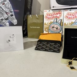 Valentine’s day gifts 