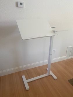 Hovadova Over Bed Table