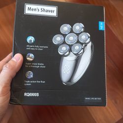 Men's shaver
