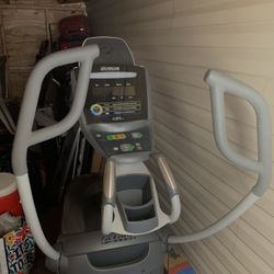 Octane Q37xi Home Elliptical 