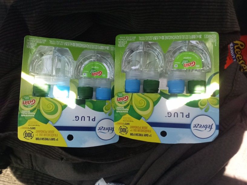 Fabrez Plug In Refills Gain