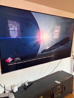 Like new PS5 slim 1tb with extra remote $500 firm