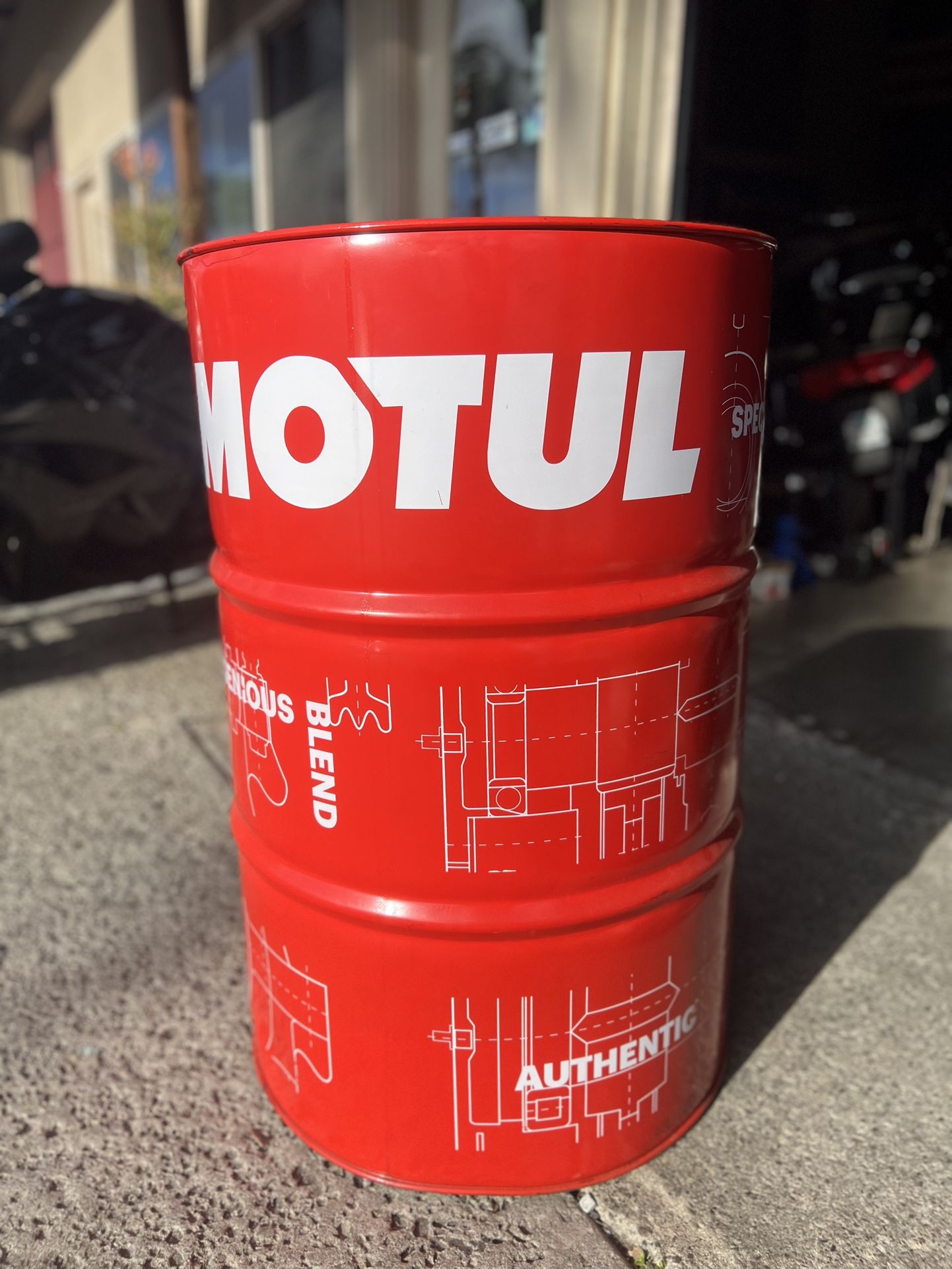 Empty Motul 55gal/208L Drum for Sale in Laguna Niguel, CA - OfferUp