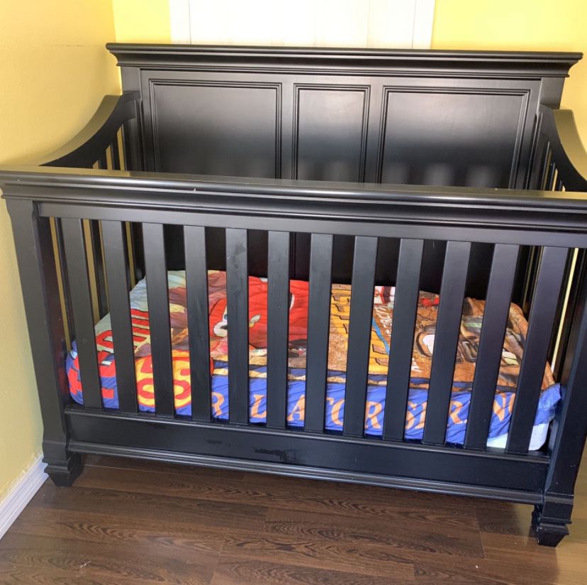 3 n 1 Converter Baby Crib Like New With Mattress 