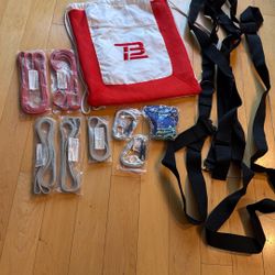 NWOT Resistance Band Training Kit w/ Straps & Carry Bag – Home Workout Set