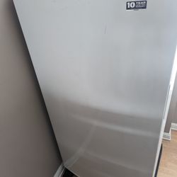 Maytag Standing Freezer