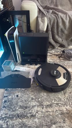 Shark robot vacuum and mop