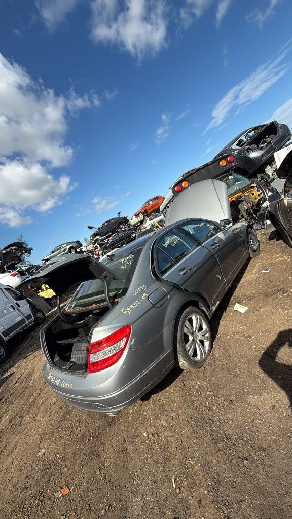 Mercedes cclass 2008
Only Parts