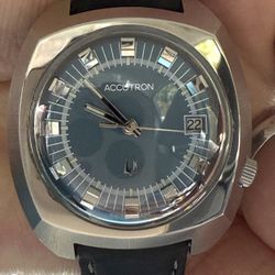 ACCUTRON WATCH automatic
