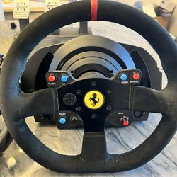 Thrustmaster T300 Ferrari Alcantara Edition + Ferrari F1 Wheel Add