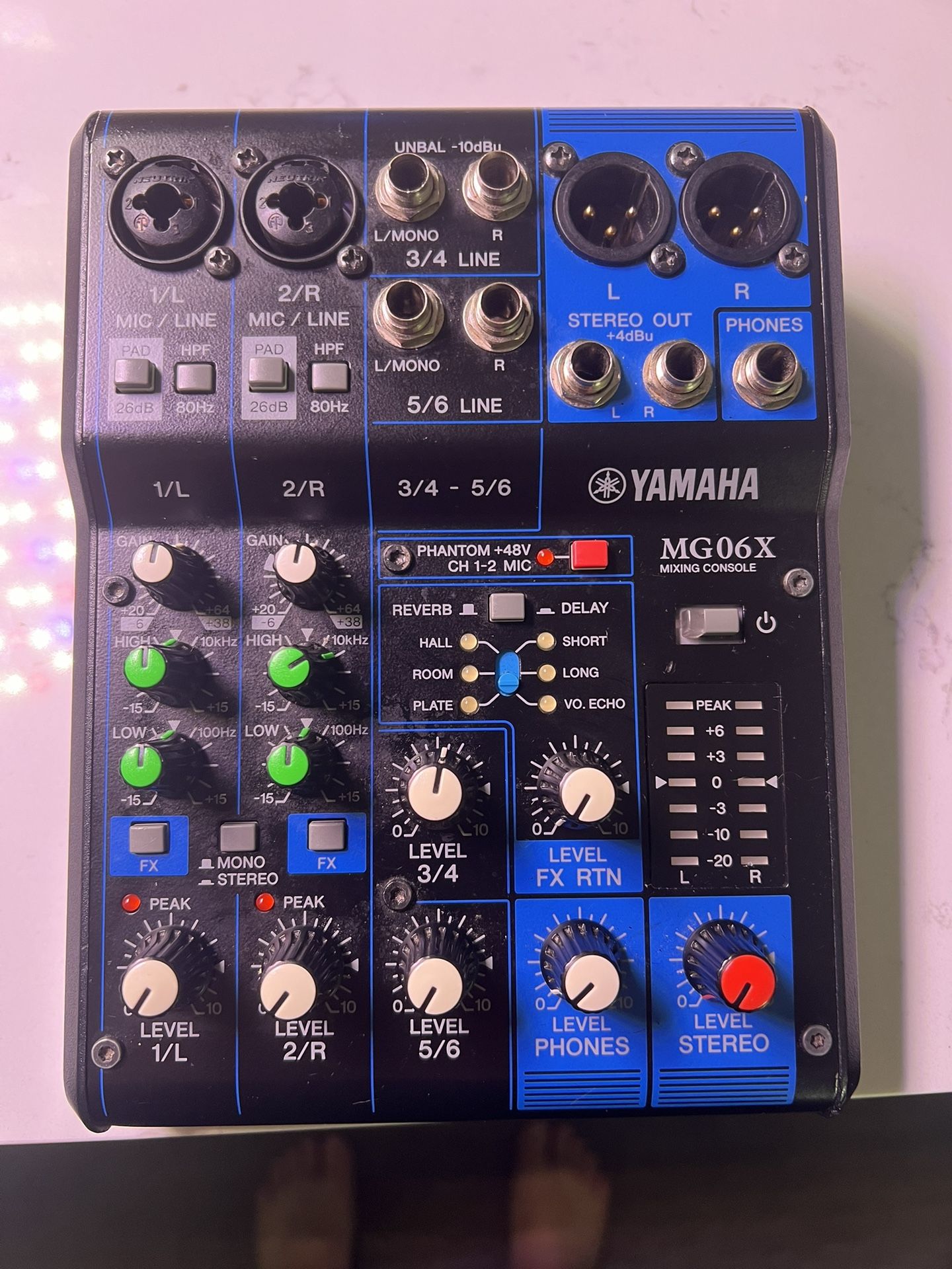 Mixer Yamaha Mgo6x
