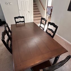 Matching Dining Table Set