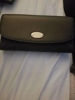 Mint Coach wallet wit ck bk blk (read