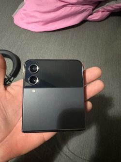 Samsung Galaxy Z 4 flip