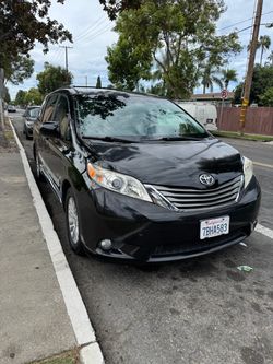 2013 Toyota Sienna