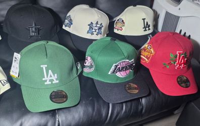 Snap back caps