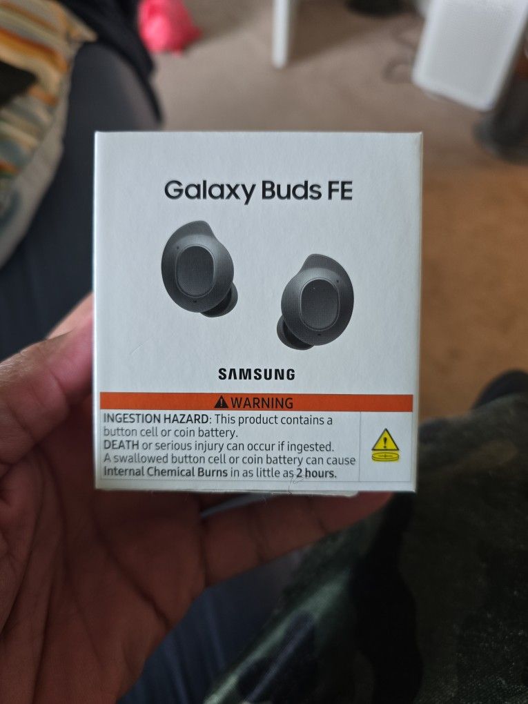 Galaxy Buds FE 2024