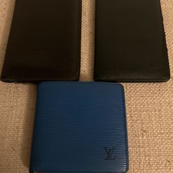 3 Louis Vuitton Wallets 