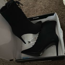 Black High Laced Heels 