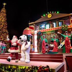 Knotts Berry Farm Tickets 