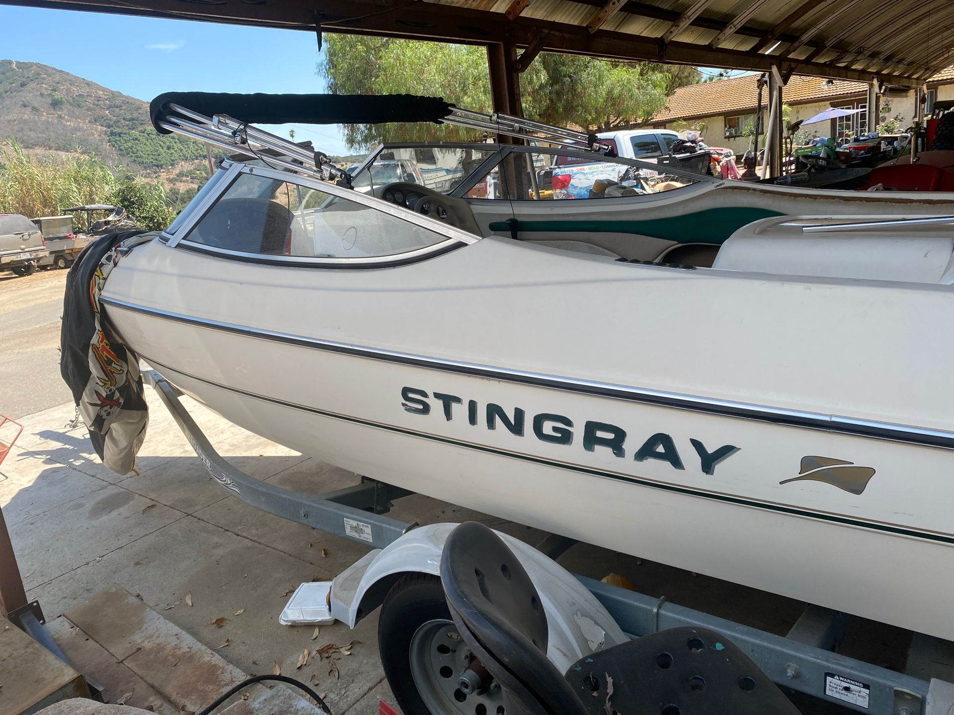BOAT 2002 STINGRAY