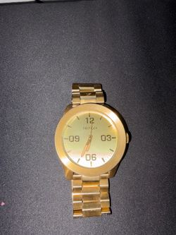 Nixon “take charge corporal ss”