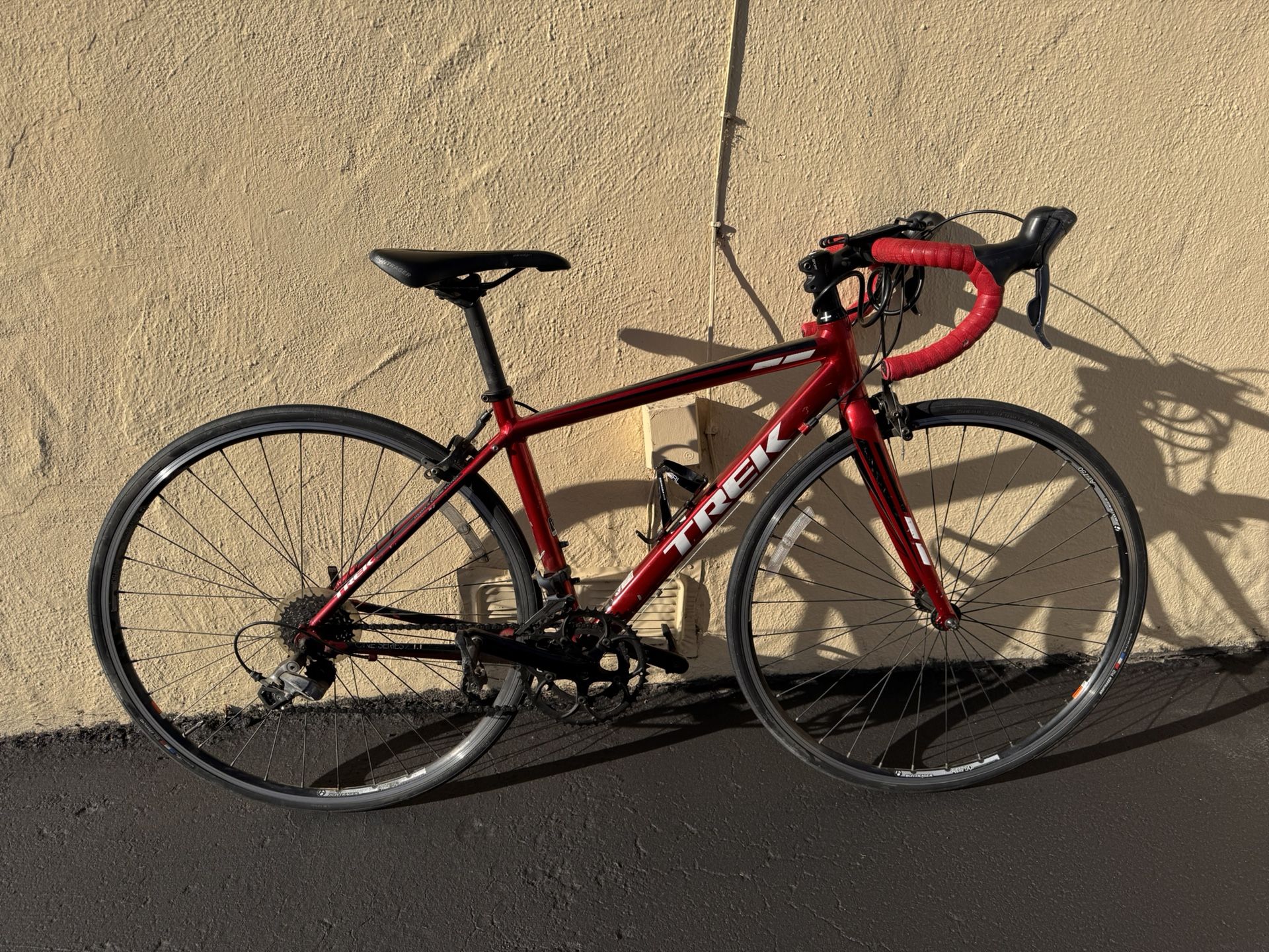 Trek Road bike One Series 1.1
