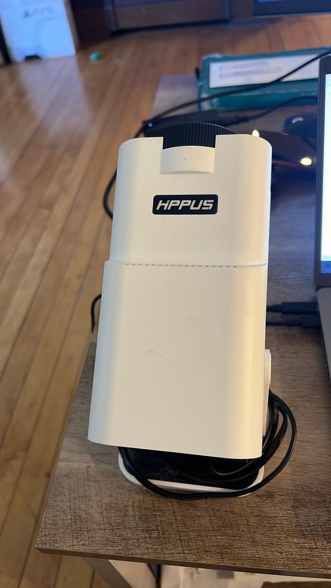 Hippus LED Smart Projector