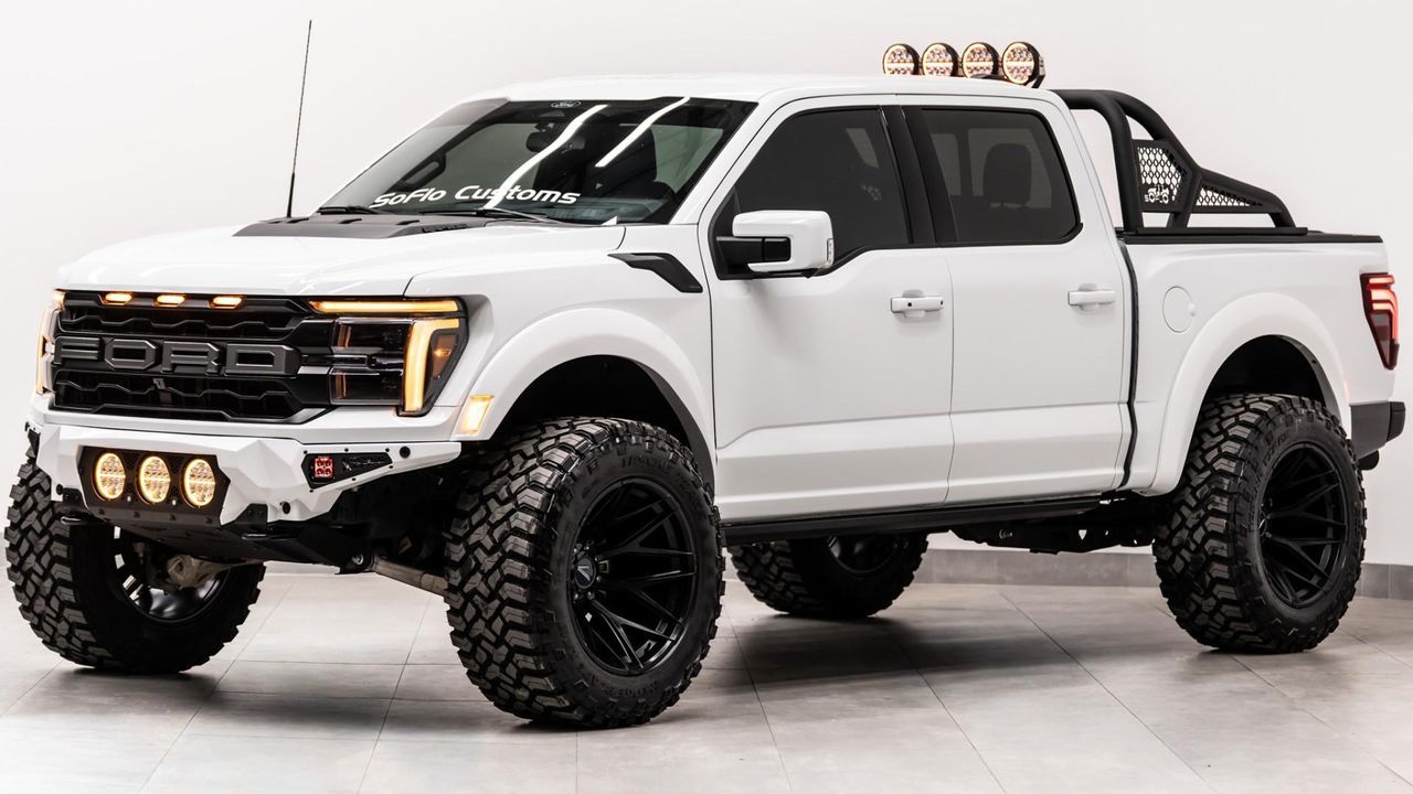 2025 Ford F-150 Raptor