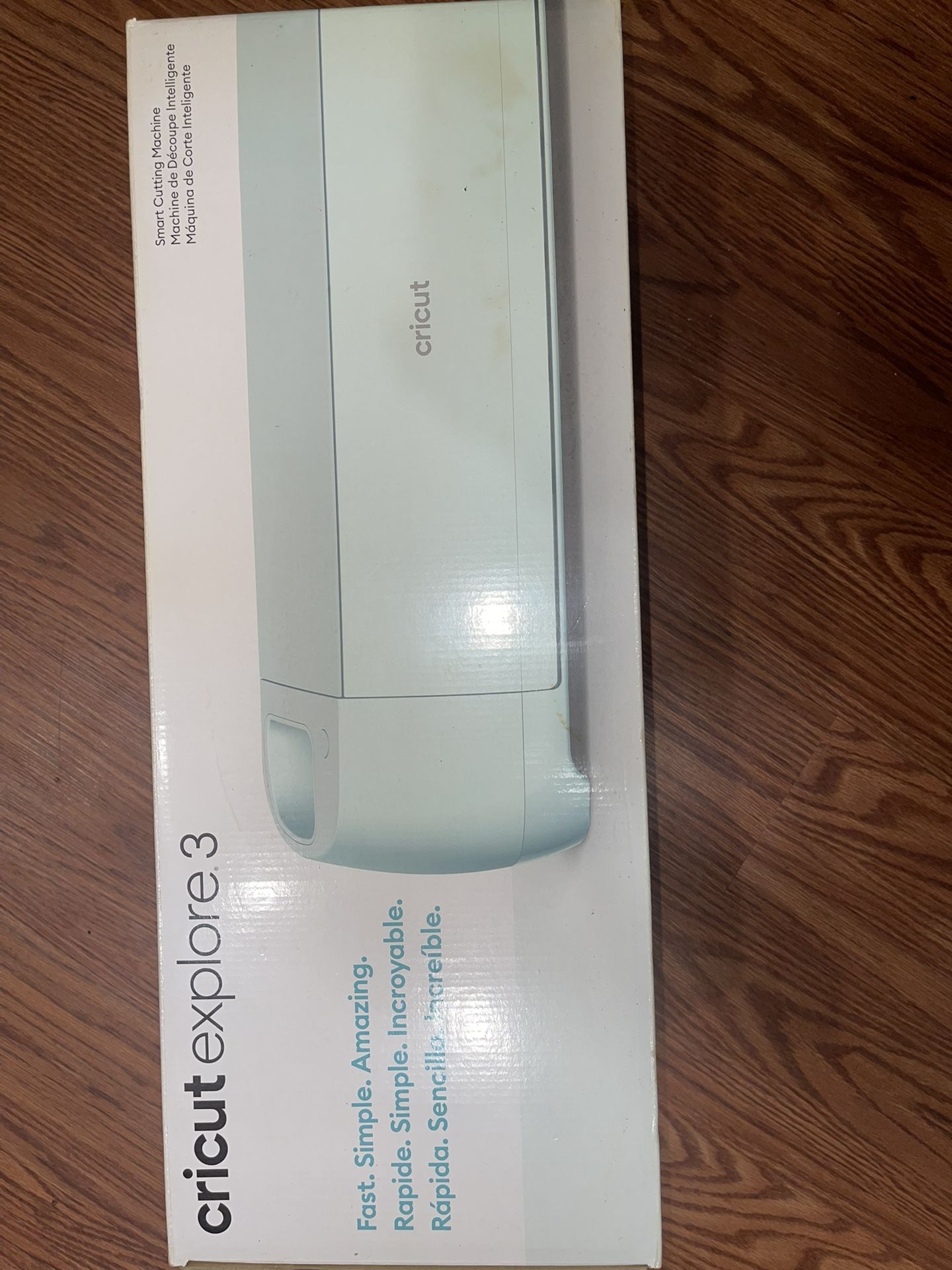 CRICUT EXPLORE 3