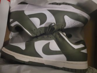 7.5 women nike dunk low olive green