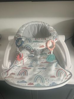 Baby floor seat