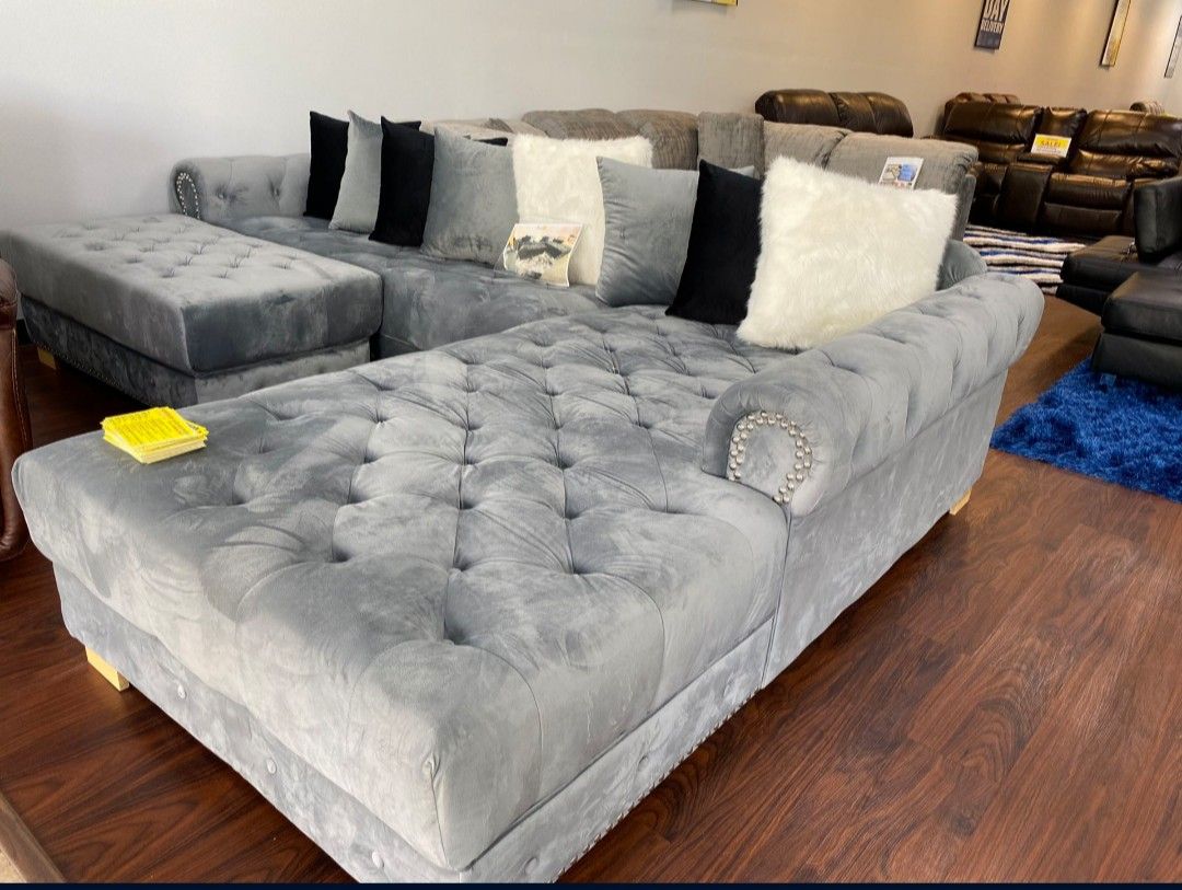 MODERN SOFA WITH ADJUSTABLE HEADRESTS!!!TEXT 30777 TO 22462 FOR $50 DOWN!!!