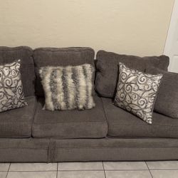 Free Couch - See All Photos And Description