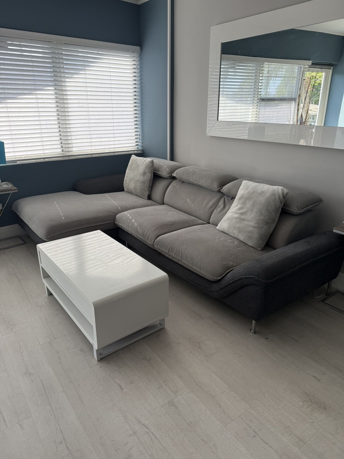 Modern Sofa Light/Dark Gray Left Hand Chaise & Coffee Table