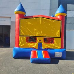 Bounce House 
