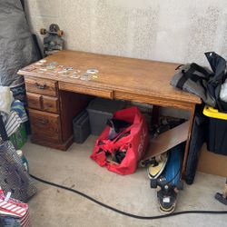 (FREE) Big Wooden Desk