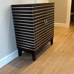 Console Chest