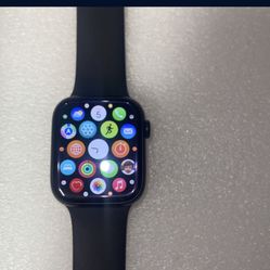 Series 7 Apple Watch w/ GPS (45mm)