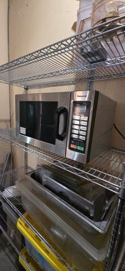 Industrial microwave