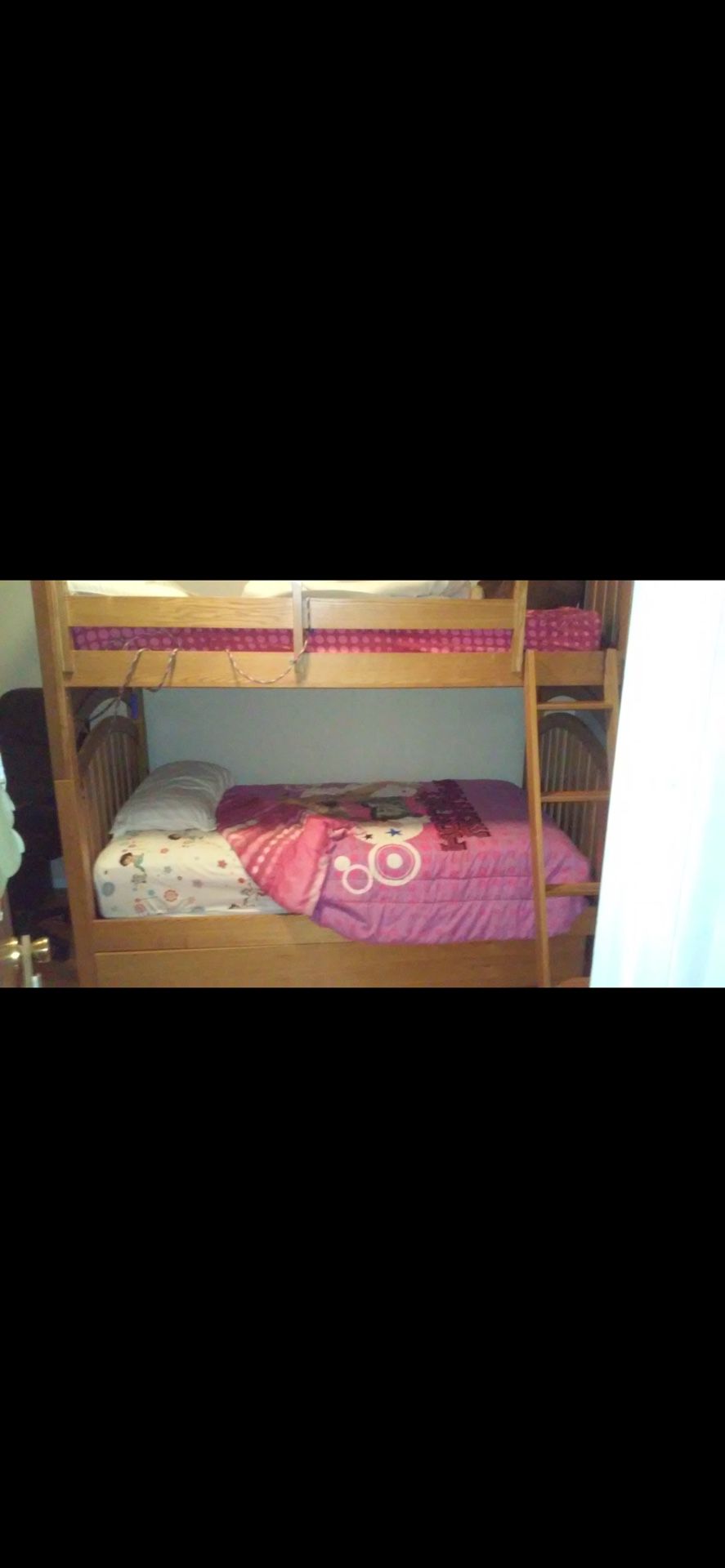 Beautiful Wood Bunk Bed Set With 3rd Trundle Bed