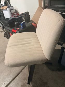 Cross cross office chair