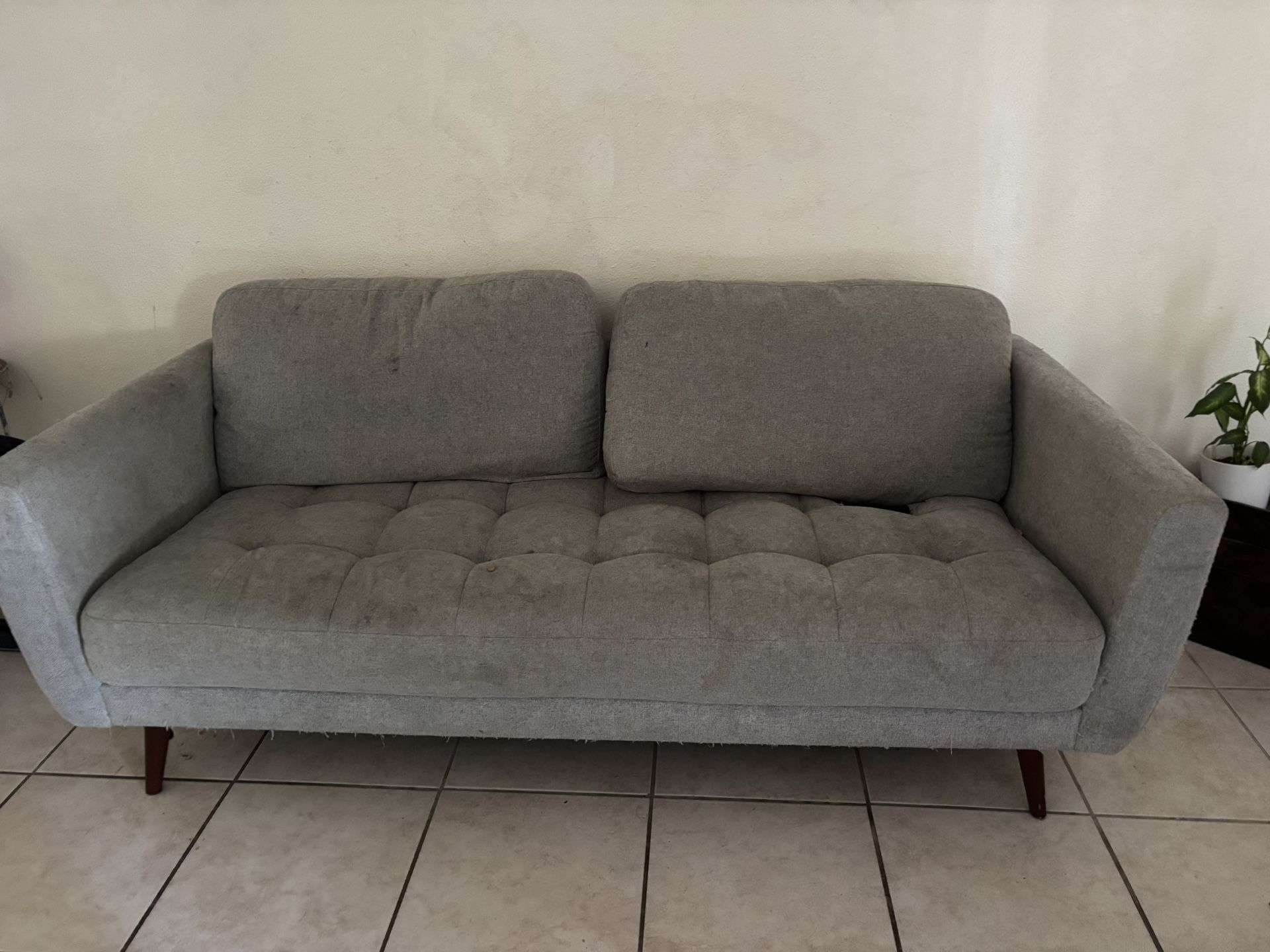 Couch-FREE