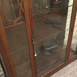 Vitrine Victorian Eastlake Wavy Glass Display Cabinet. 1920s