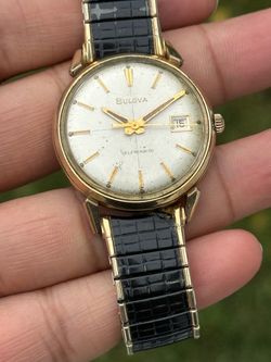 BULOVA vintage Date King men's automatic watch Sunburst dial 1960s 10k bezel