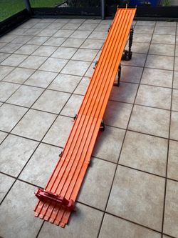 Huge Hot Wheels Super 6-Lane Raceway + Track Builder & Cars Lot