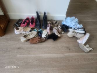 Mixed Lot of Women's Shoes and Boots